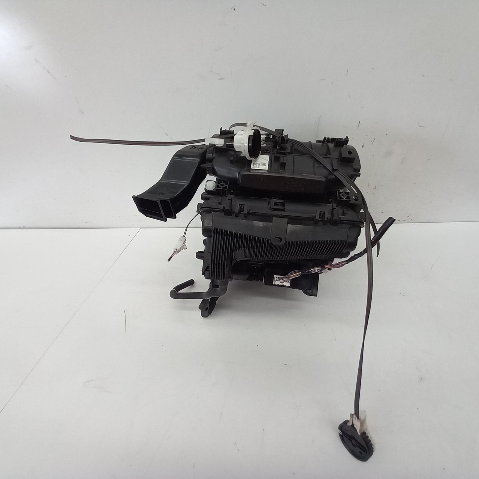 View Auto part Heater Core/Box Toyota Hilux 2010