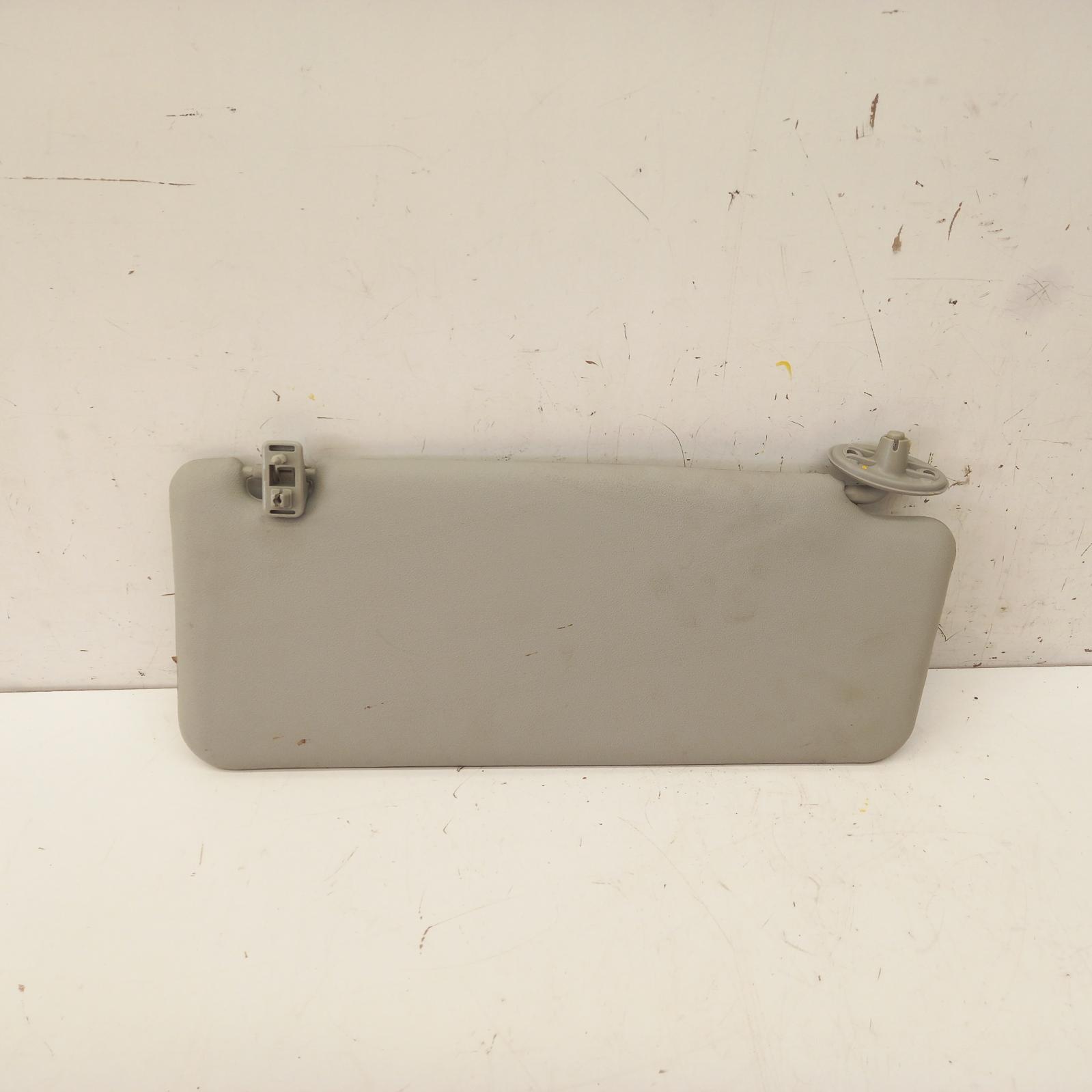 View Auto part Sunvisor Toyota Hilux 2010