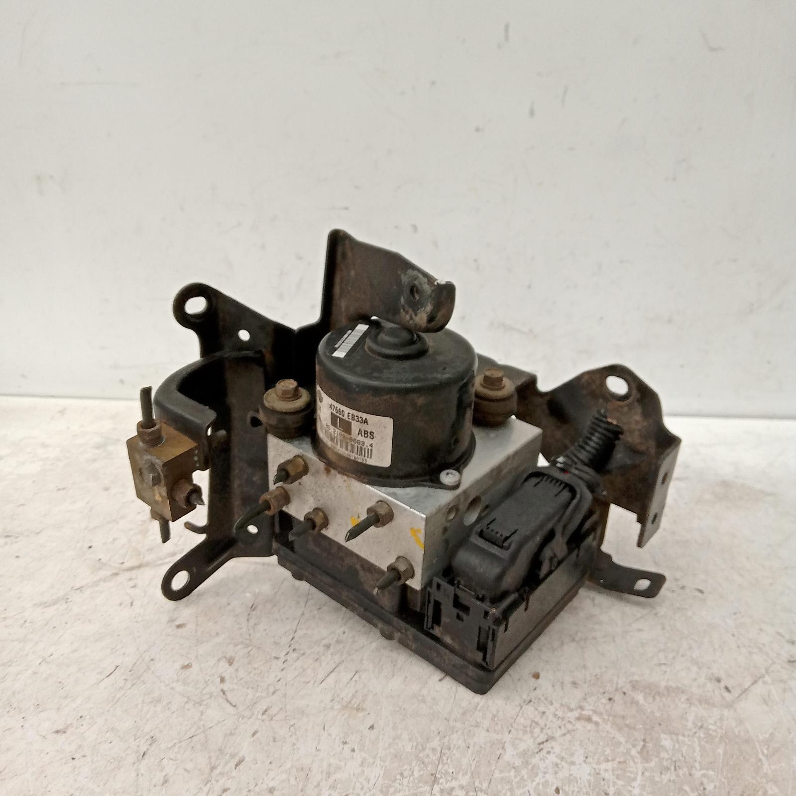 Abs Pump/Modulator Navara Nissan 2006