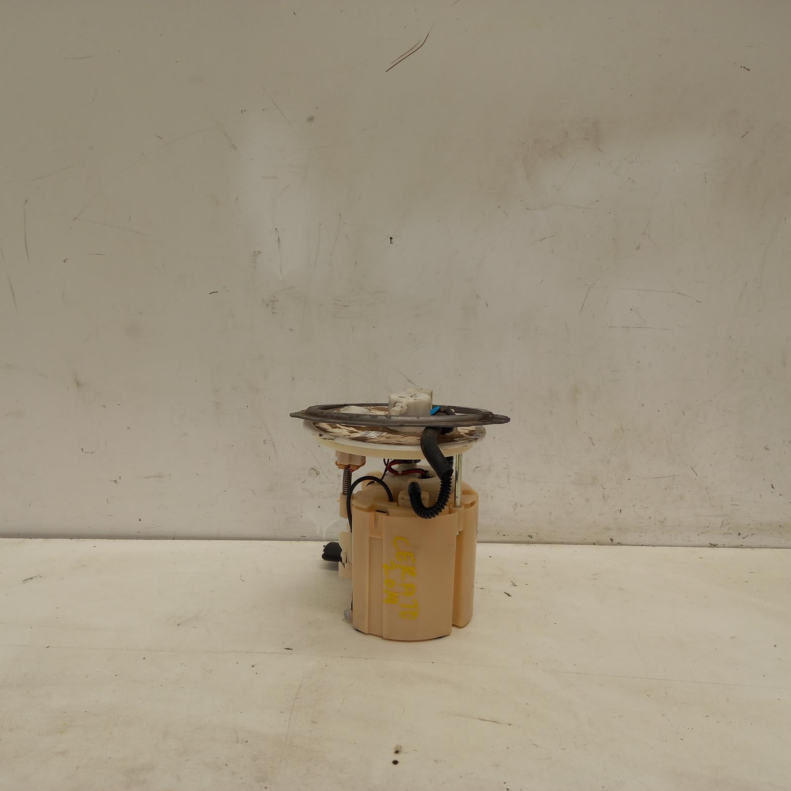 View Auto part Fuel Pump Kia Cerato 2019