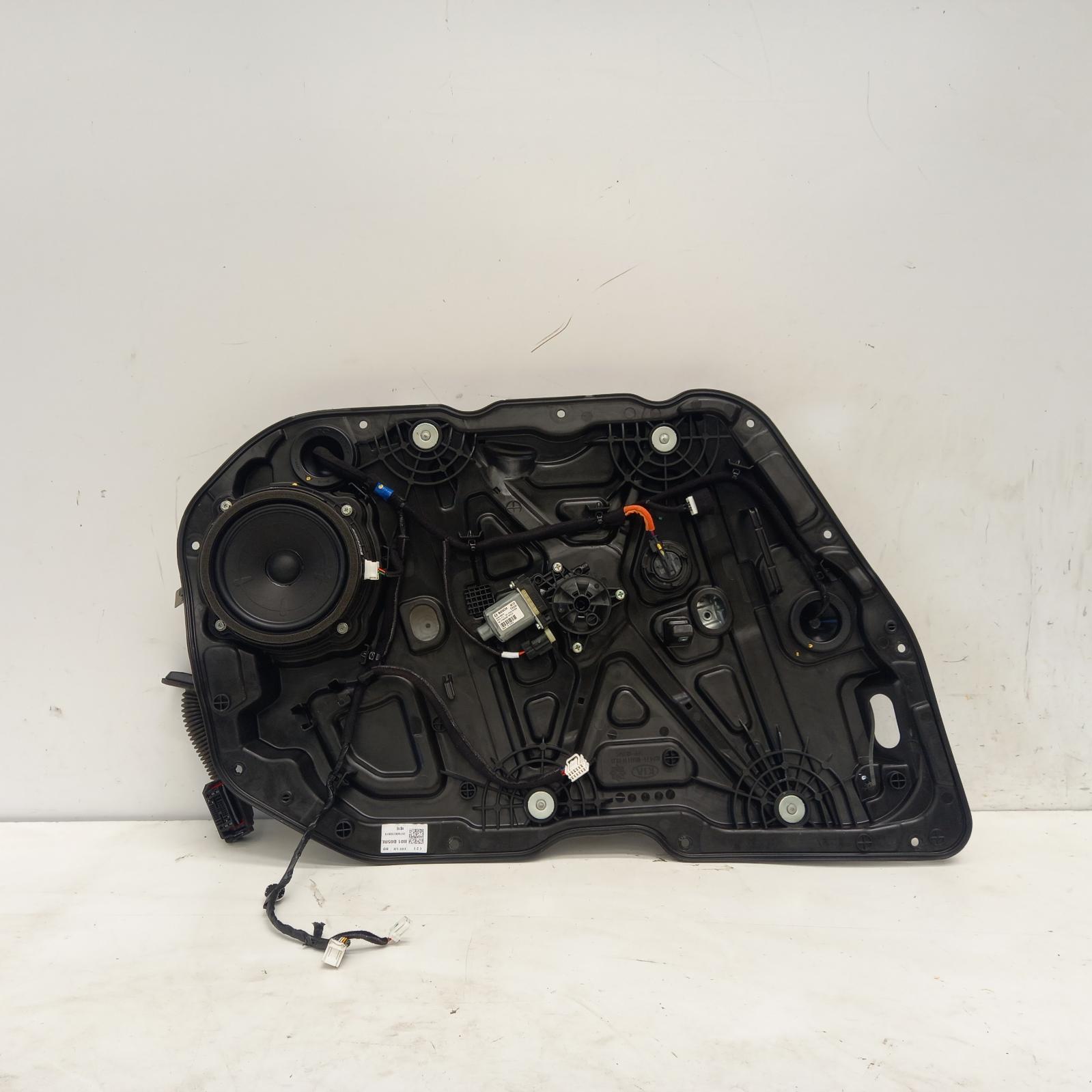 View Auto part Left Front Window Reg/Motor Kia Cerato 2019