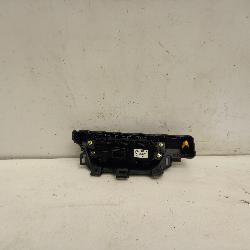 View Auto part Misc Switch/Relay Kia Cerato 2019