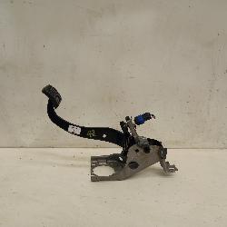 View Auto part Pedal Assembly Kia Cerato 2019
