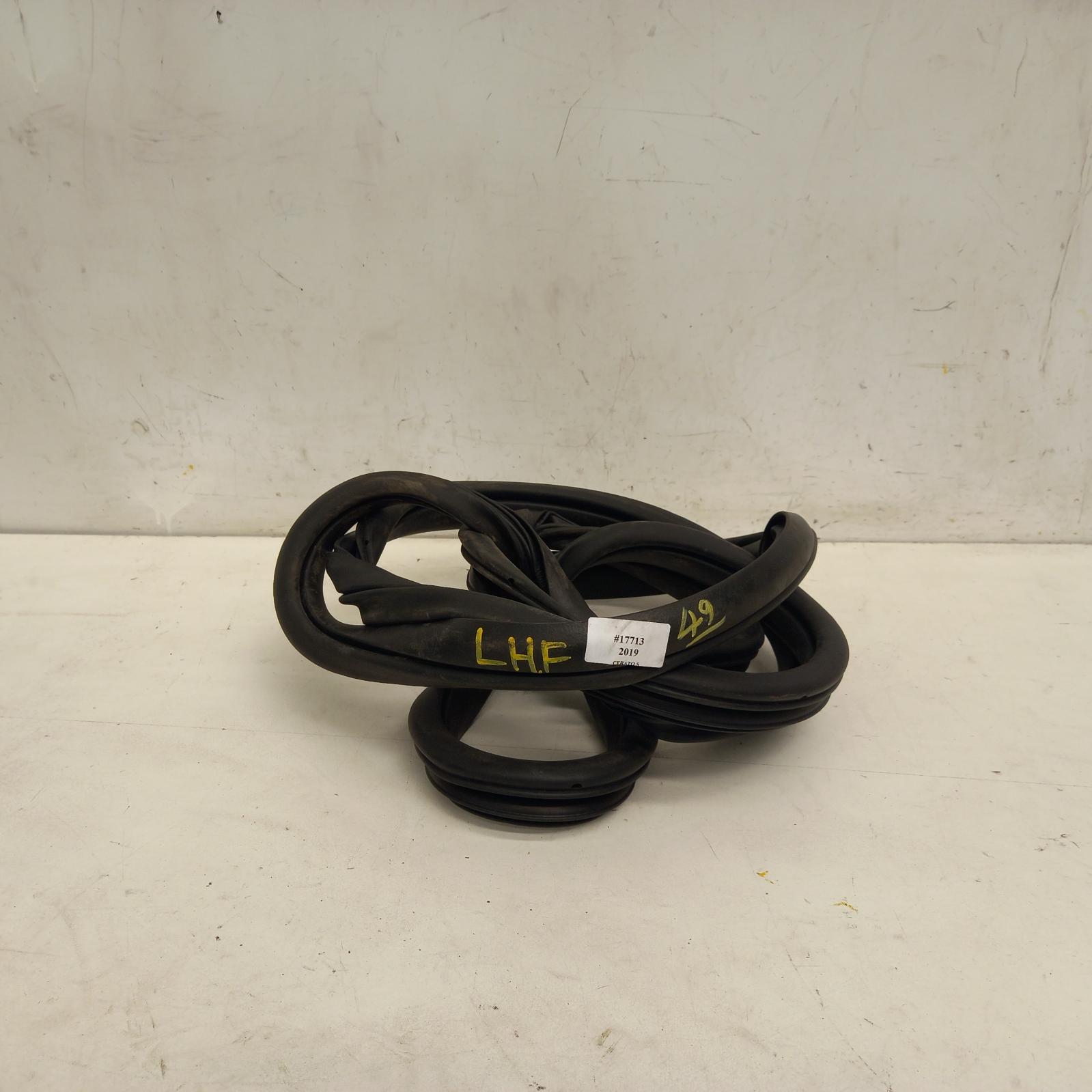 View Auto part Door/Tailgate Seal Kia Cerato 2019