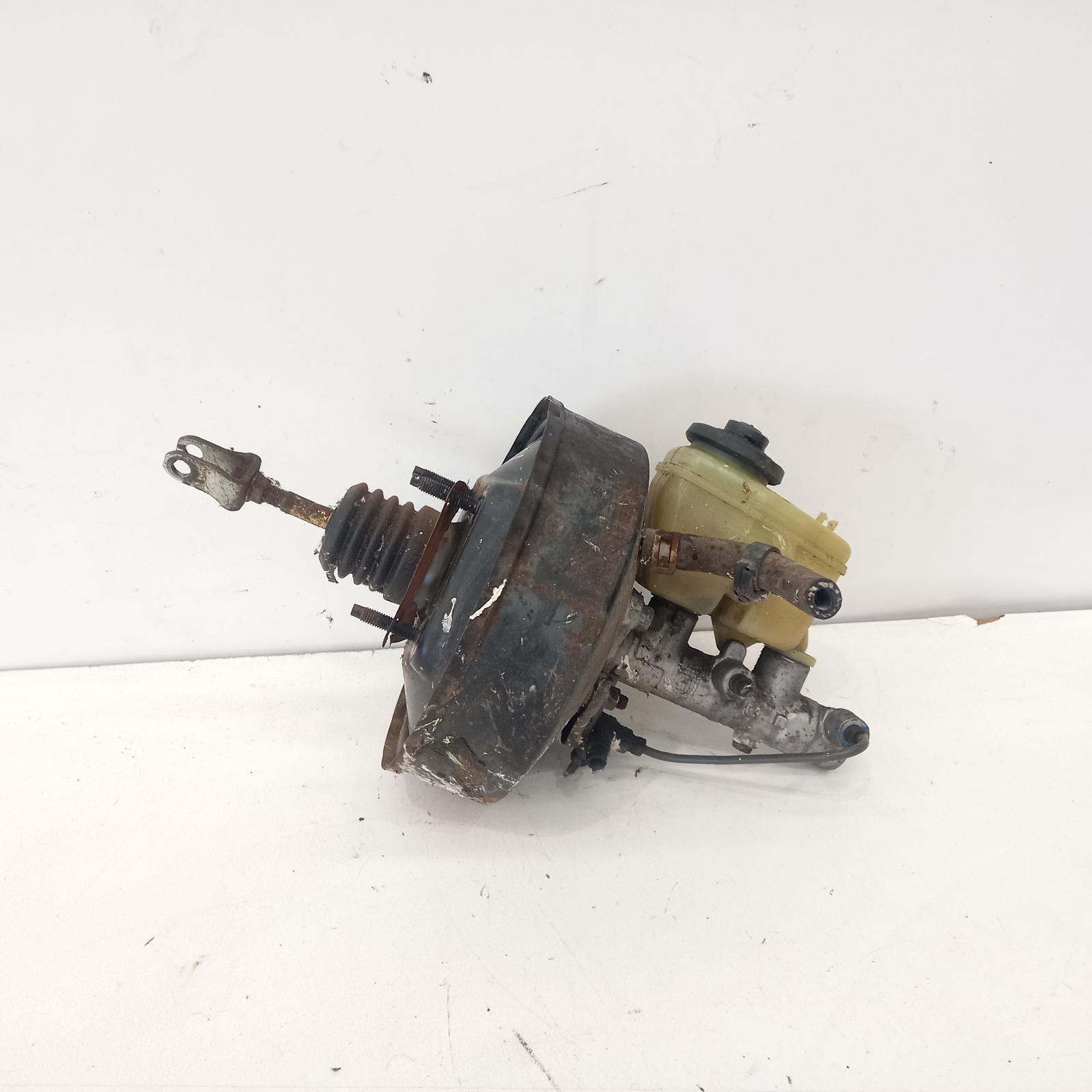 Brake Booster Hilux Toyota 1996