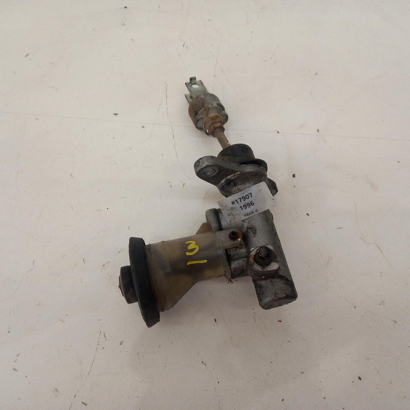 View Auto part Clutch Master Cylind Toyota Hilux 1996