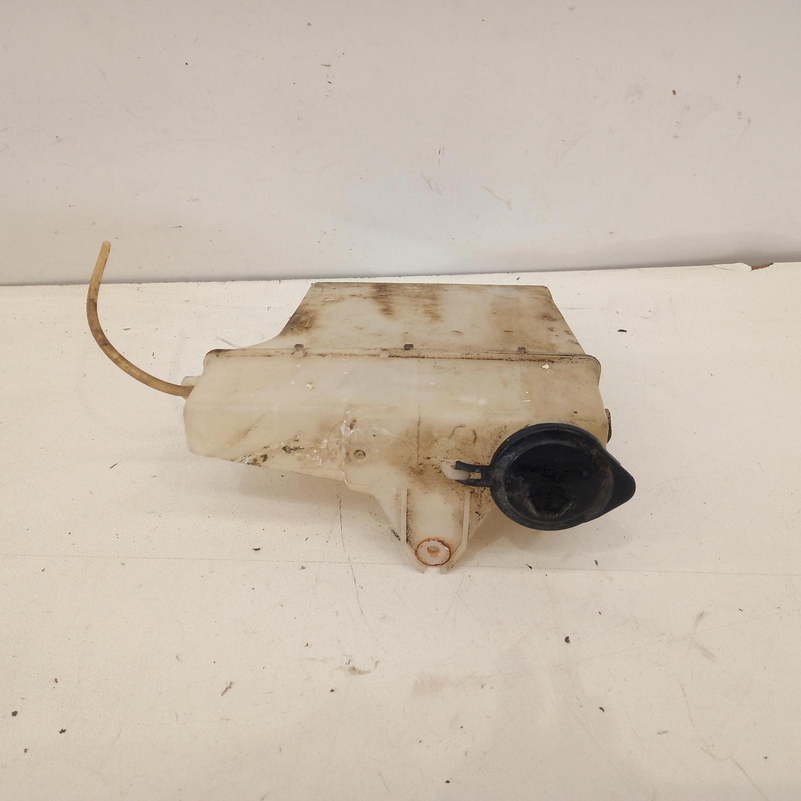 View Auto part Washer Bottle Toyota Hilux 1996