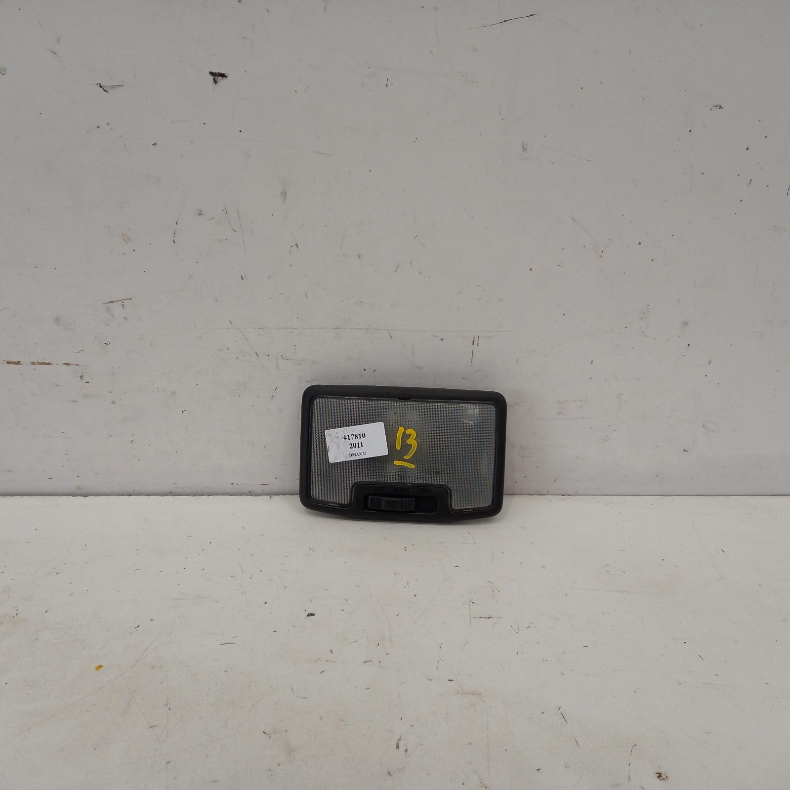 View Auto part Courtesy Light Isuzu Dmax 2011