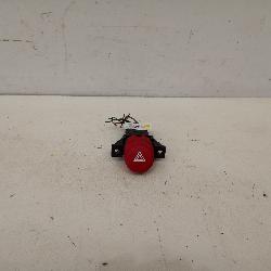View Auto part Misc Switch/Relay Isuzu Dmax 2011