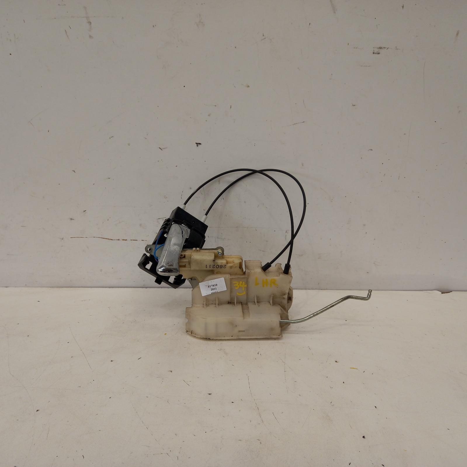 View Auto part Door/Boot/Gate Lock Isuzu Dmax 2011