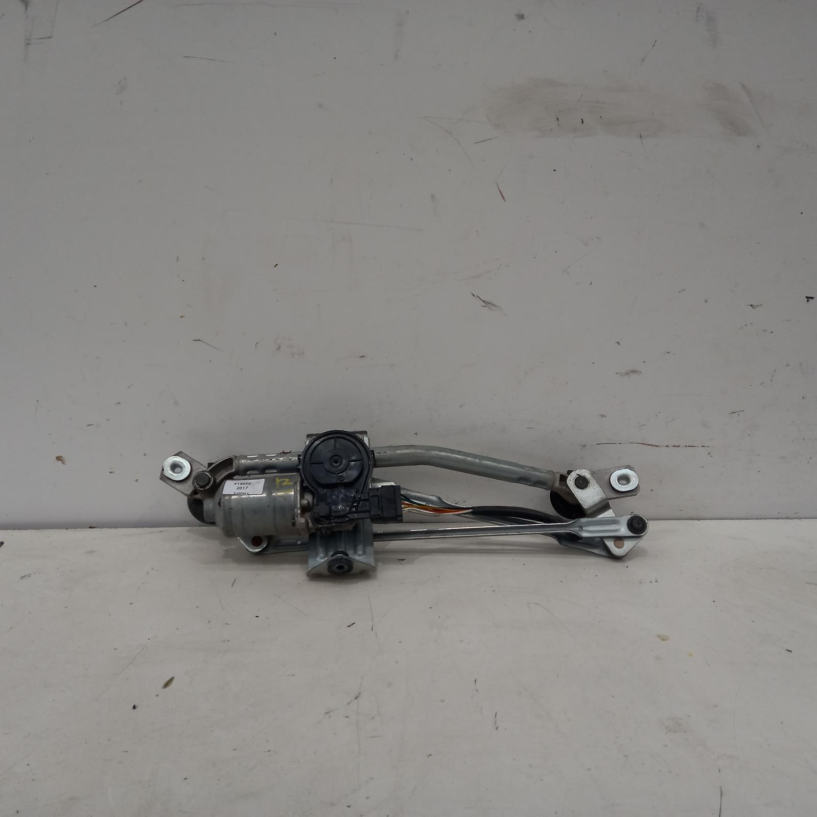 View Auto part Wiper Motor Hyundai Elantra 2017