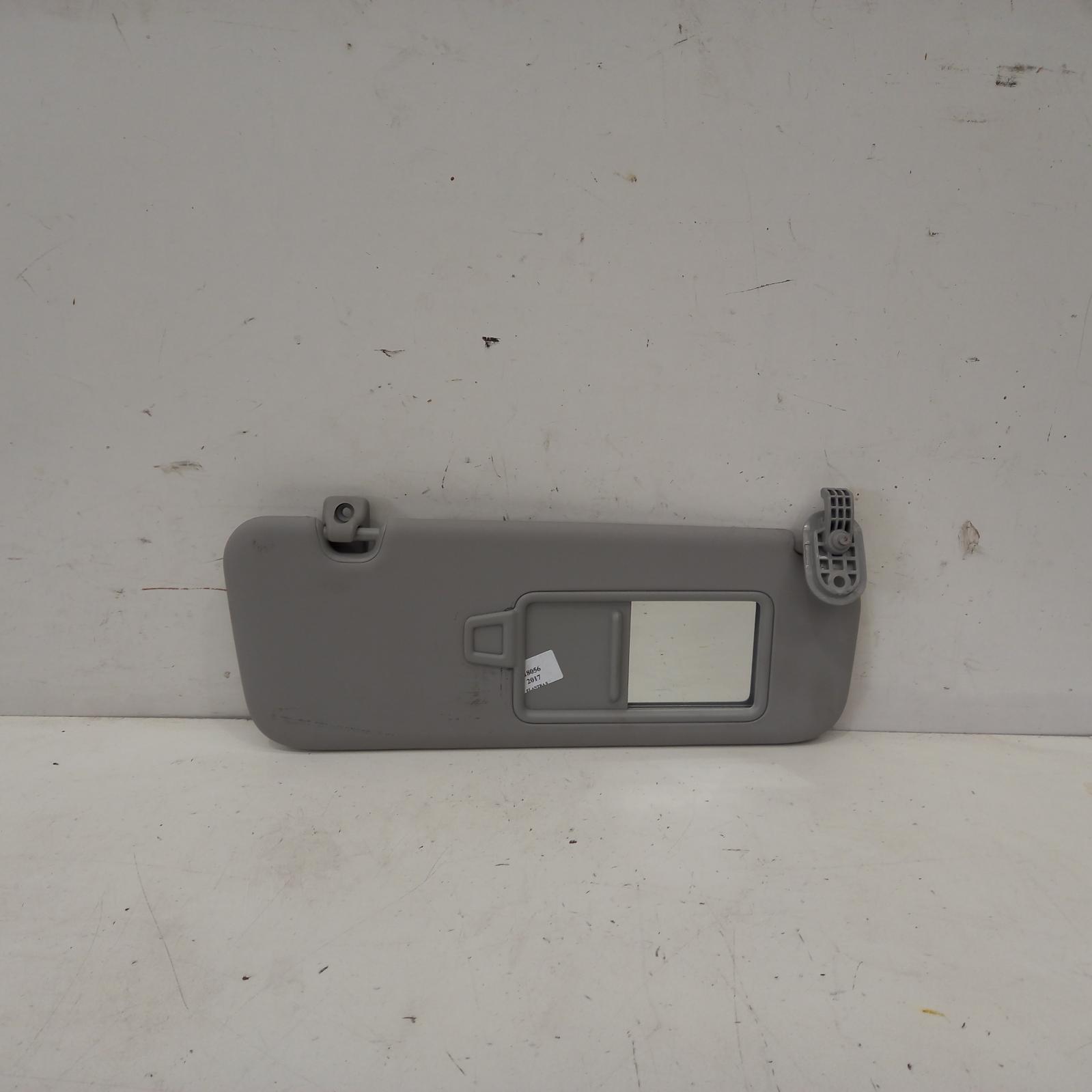 View Auto part Sunvisor Hyundai Elantra 2017