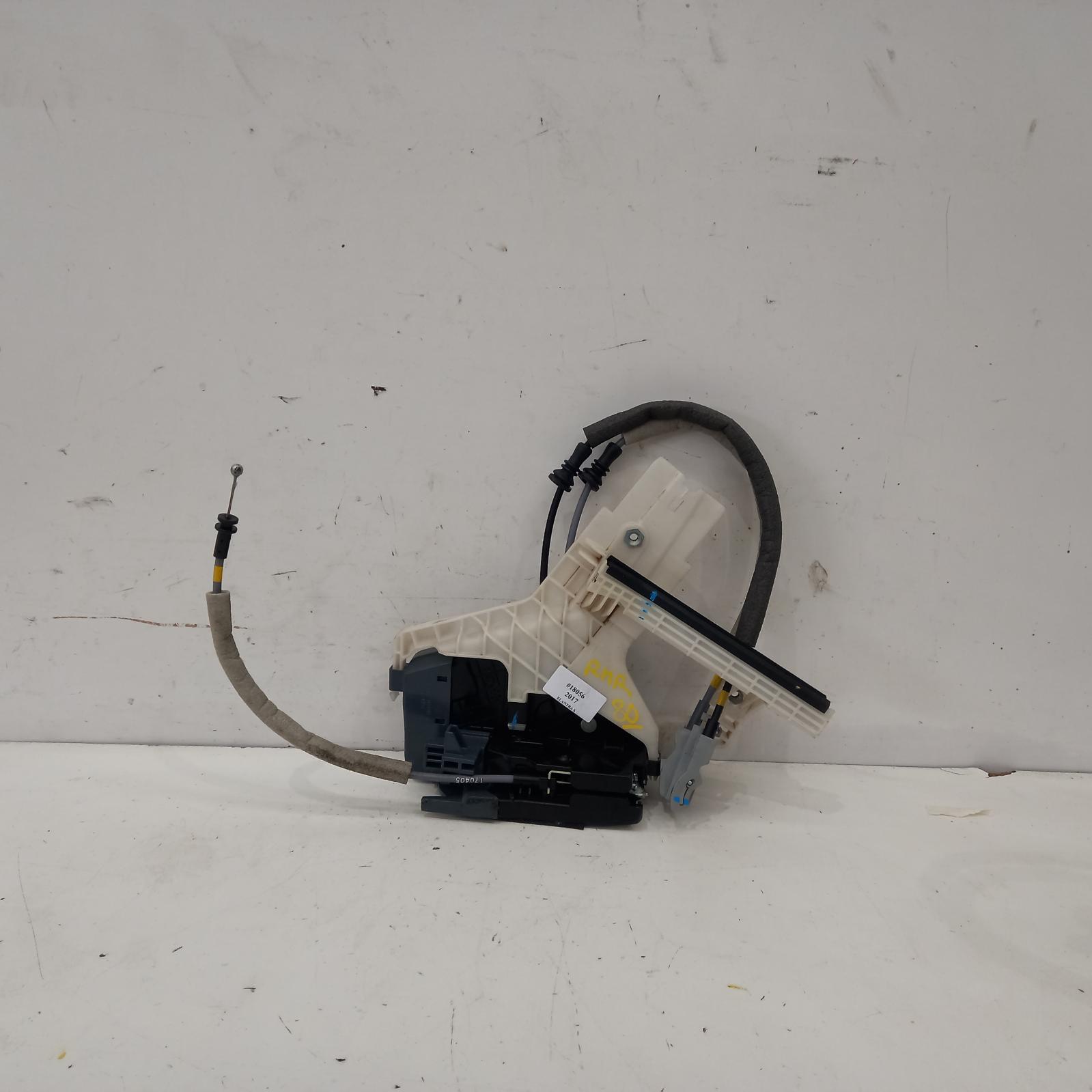 View Auto part Door/Boot/Gate Lock Hyundai Elantra 2017