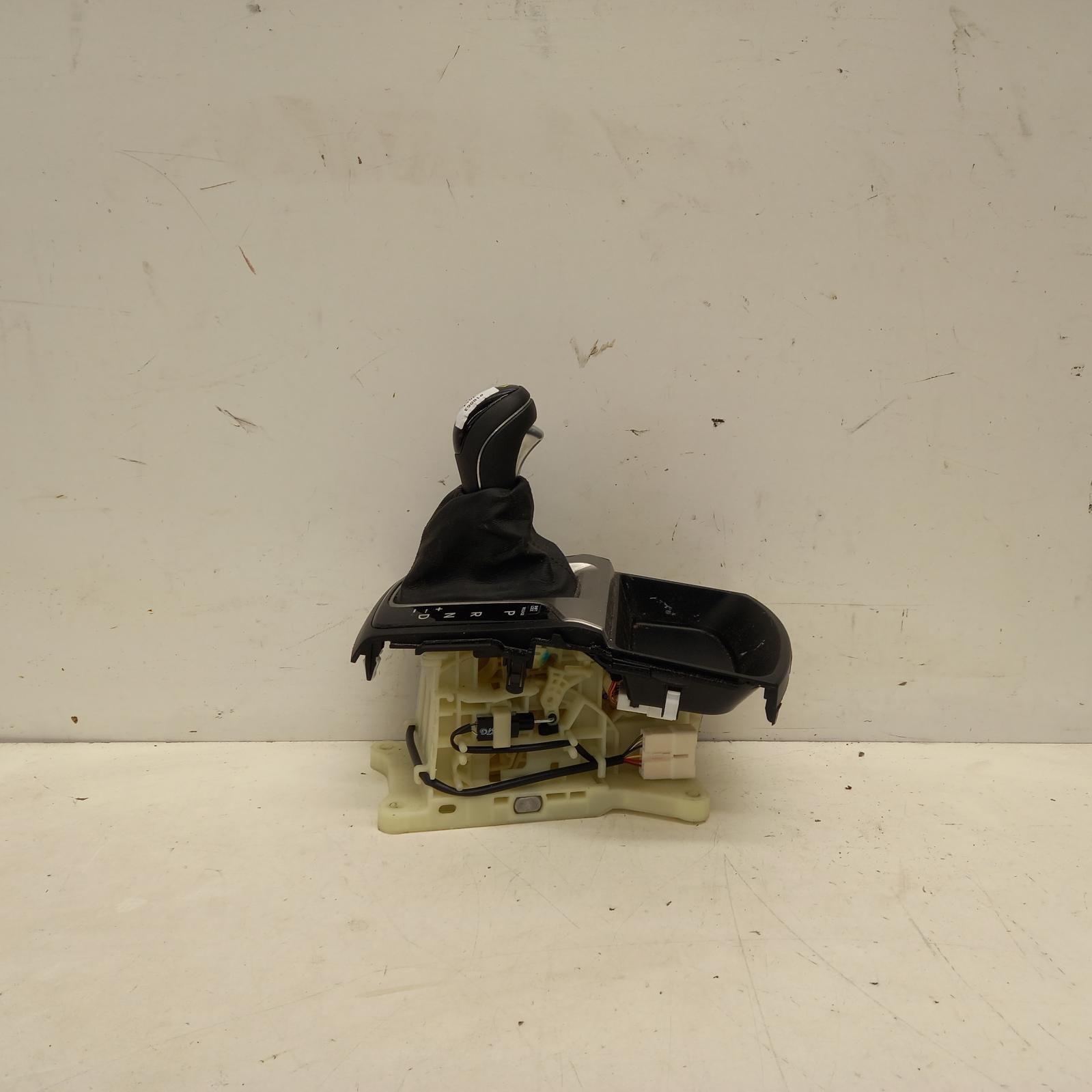 Gear Stick/Shifter I30 Hyundai 2014