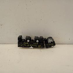 View Auto part Pwr Dr Wind Switch Kia Cerato 2019