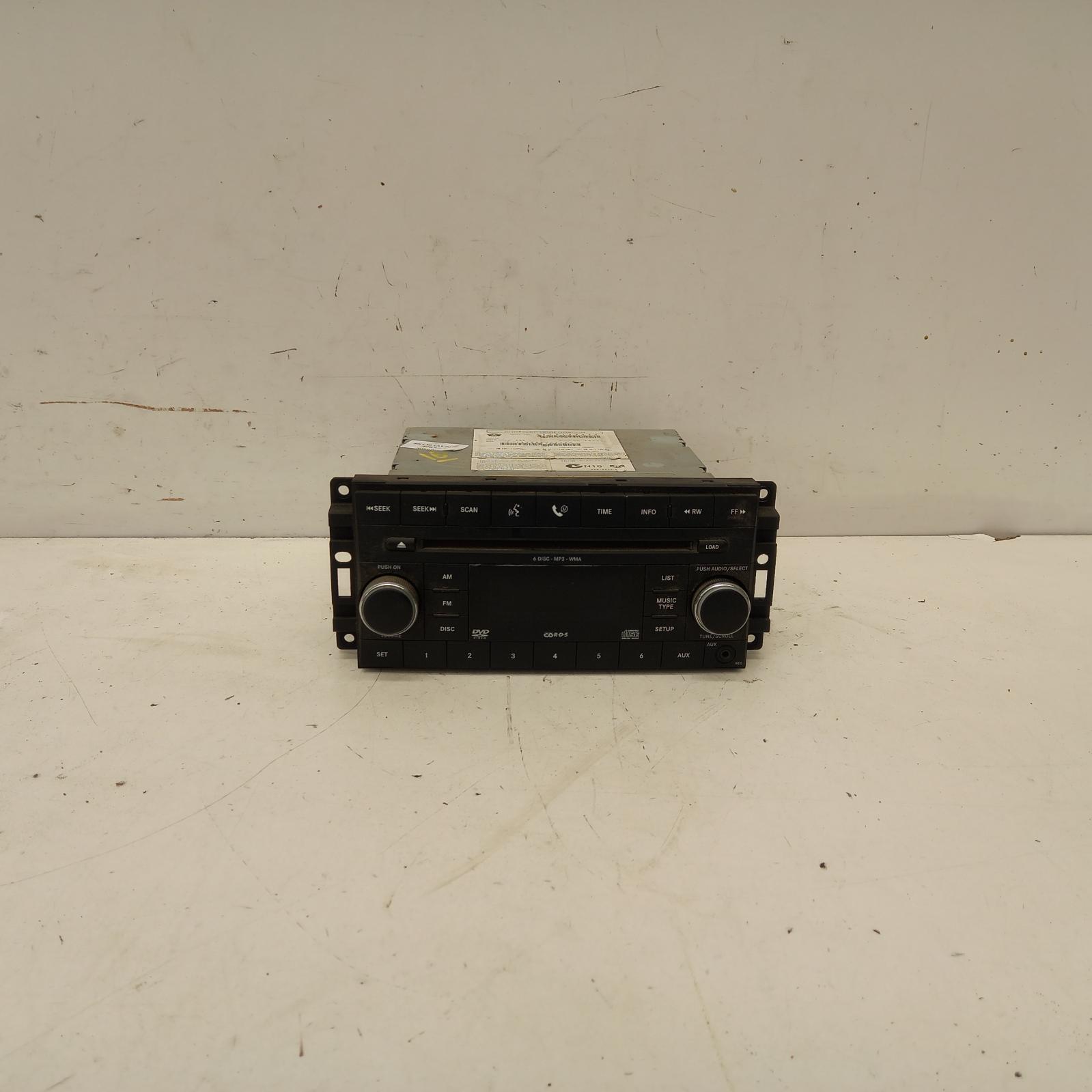 View Auto part Radio/Cd/Dvd/Sat/Tv Dodge Nitro 2007