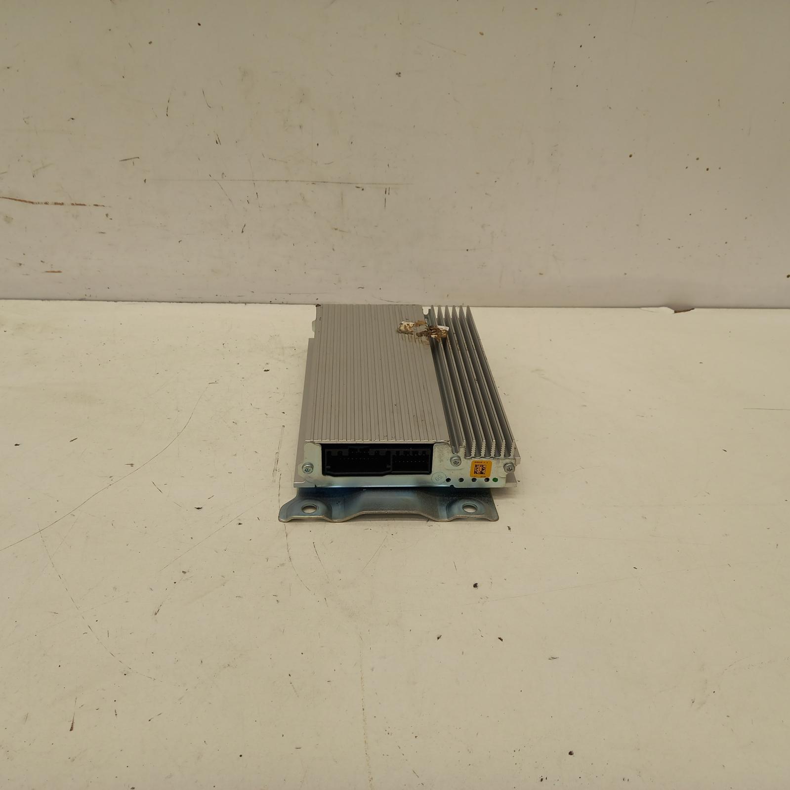 View Auto part Radio/Cd/Dvd/Sat/Tv Dodge Nitro 2007