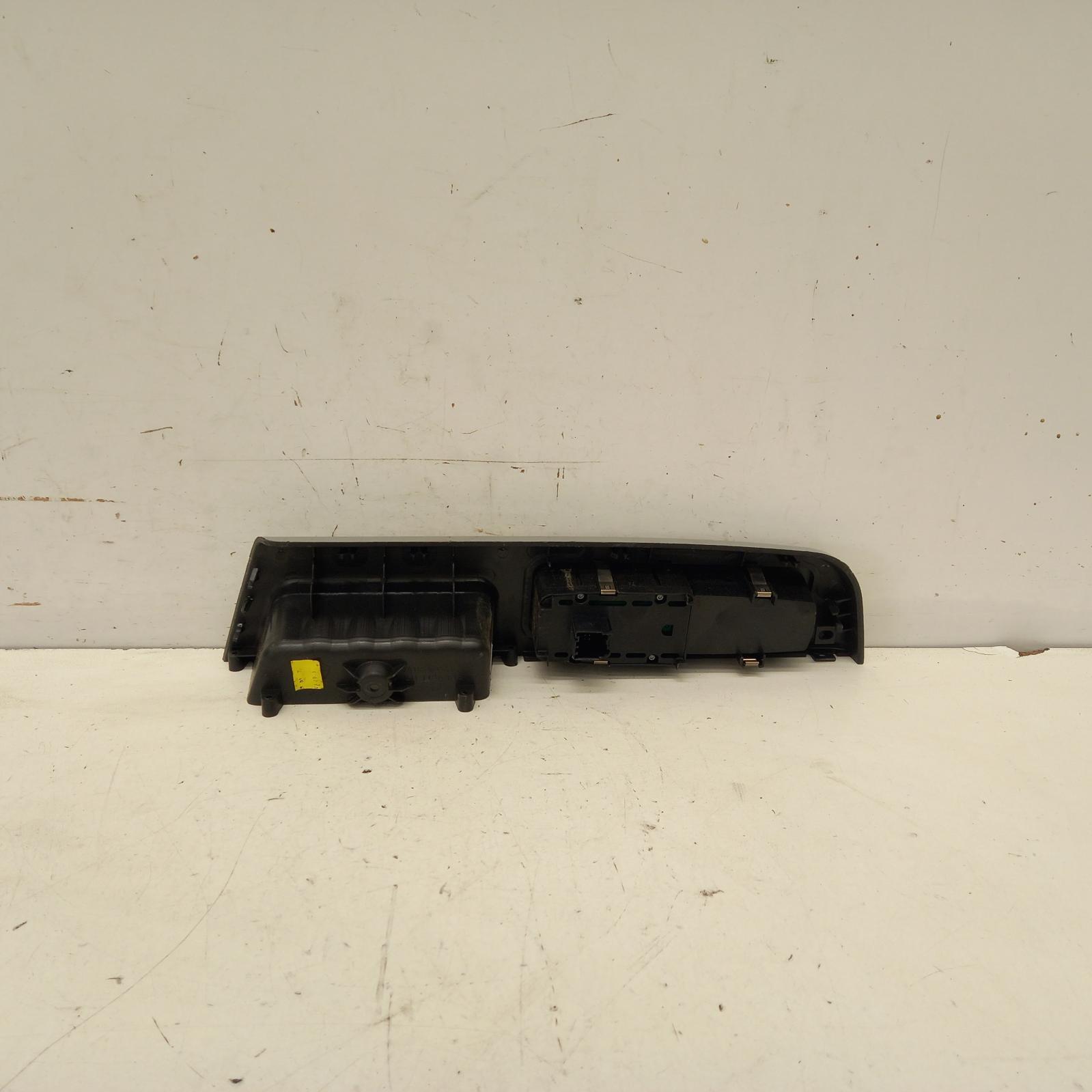 View Auto part Pwr Dr Wind Switch Dodge Nitro 2007