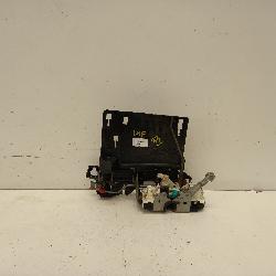 View Auto part Door/Boot/Gate Lock Dodge Nitro 2007