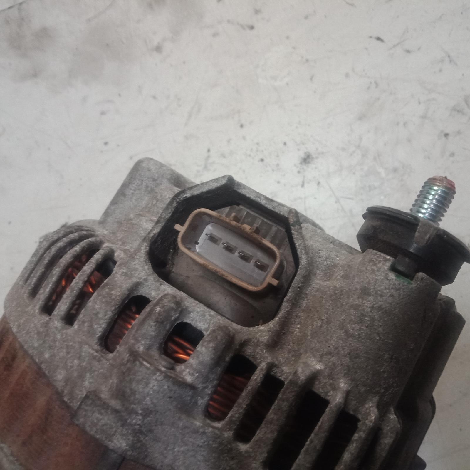View Auto part Alternator Mitsubishi Lancer 2011