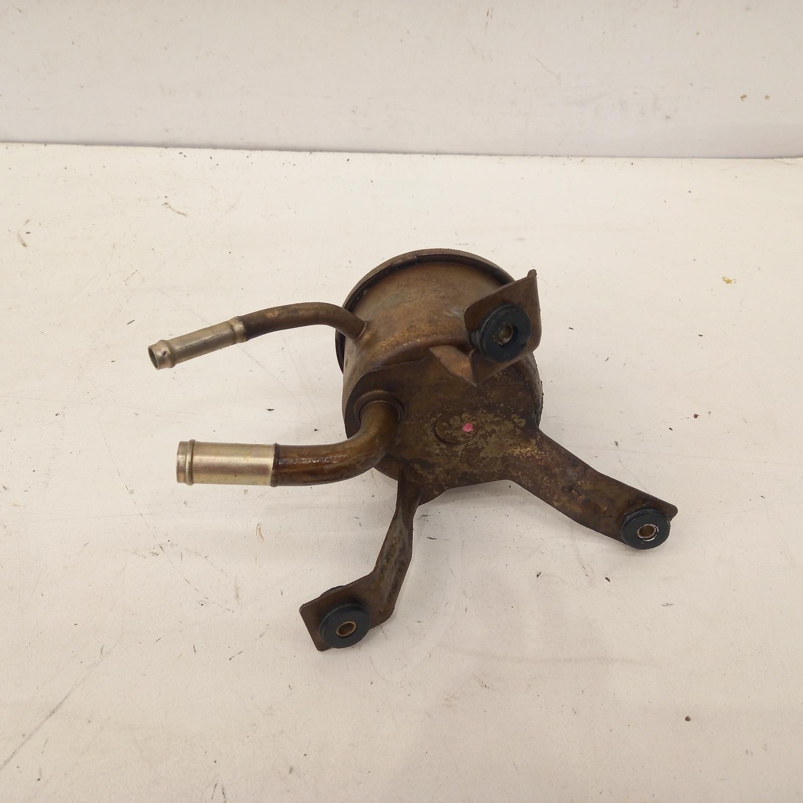View Auto part P/S Reservoir Toyota Hilux 1996