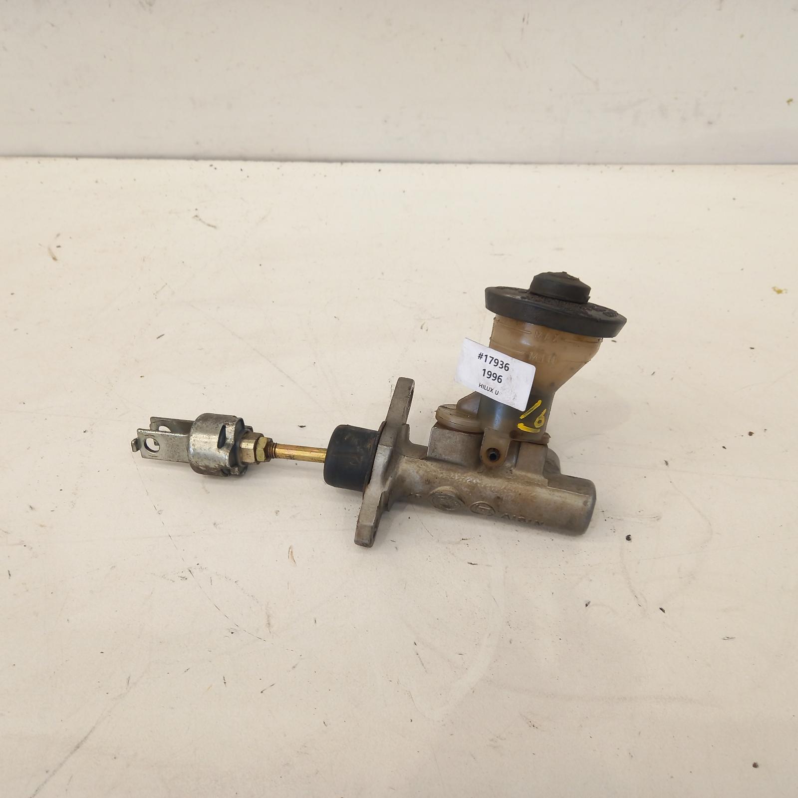 View Auto part Clutch Master Cylind Toyota Hilux 1996