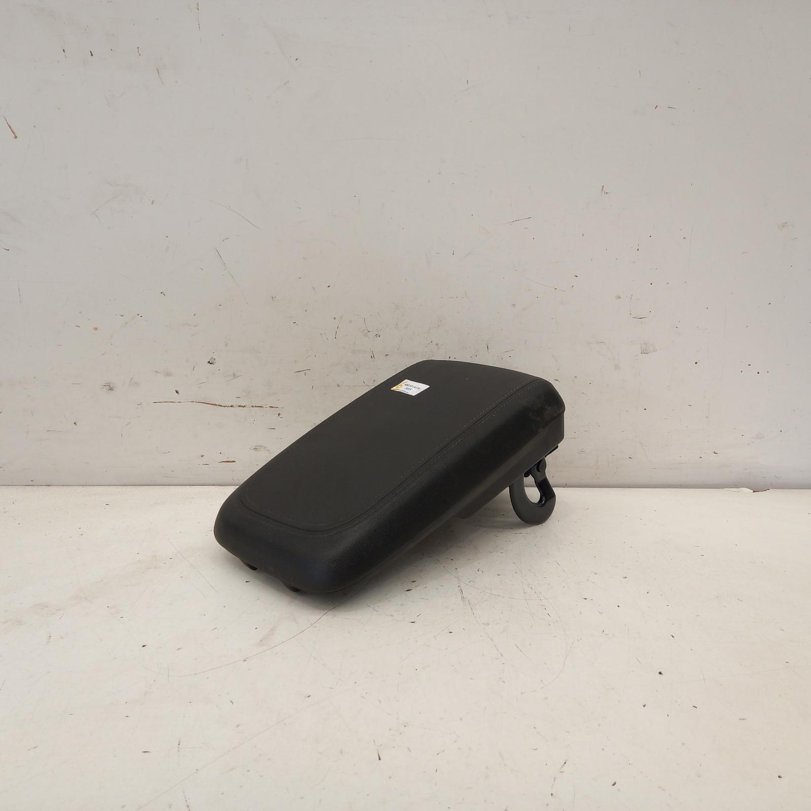 View Auto part Console Holden Captiva 2014