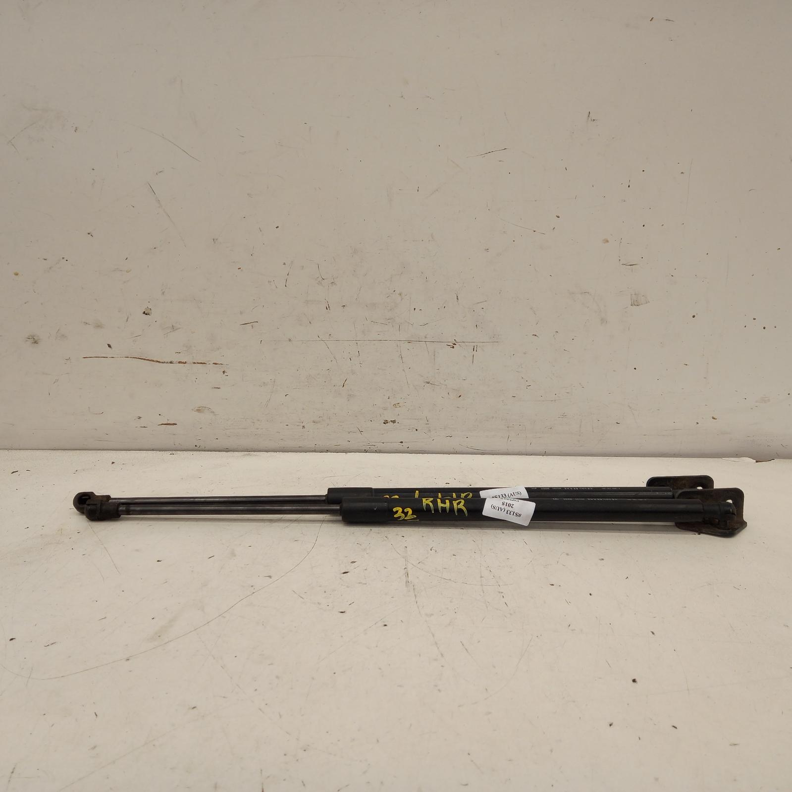 View Auto part Hatch Strut Holden Captiva 2014