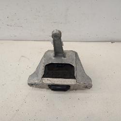 View Auto part Mount Kia Cerato 2020