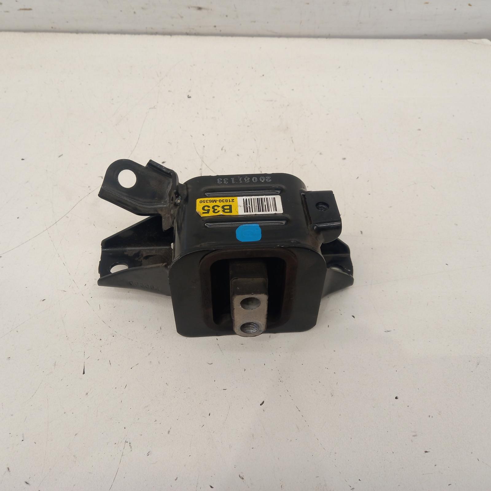 View Auto part Mount Kia Cerato 2020