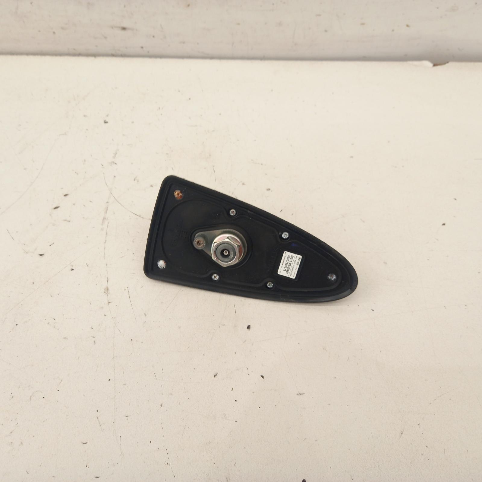 2020 Kia Cerato Antenna View Auto part Antenna Kia Cerato 2020