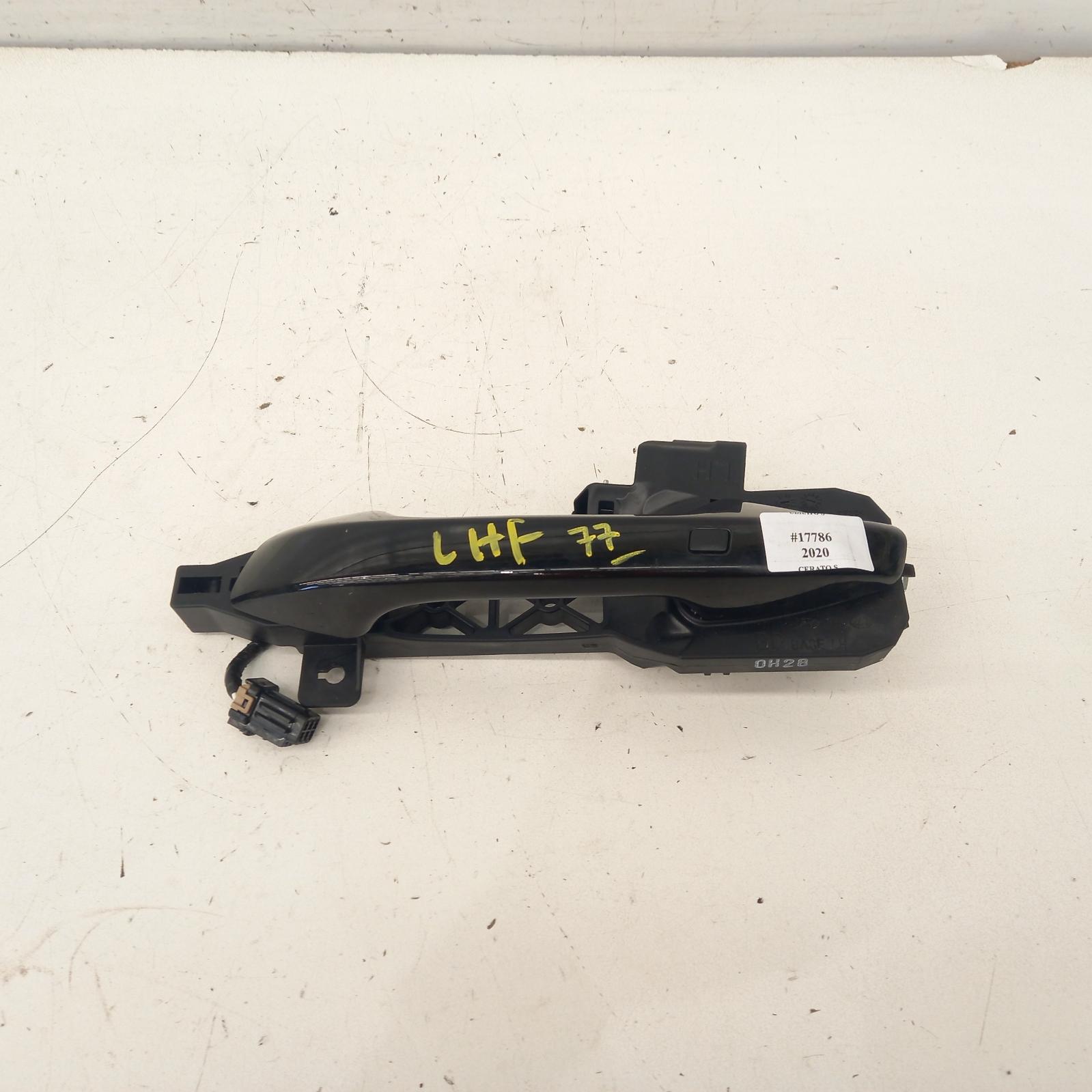 View Auto part Door Handle Kia Cerato 2020