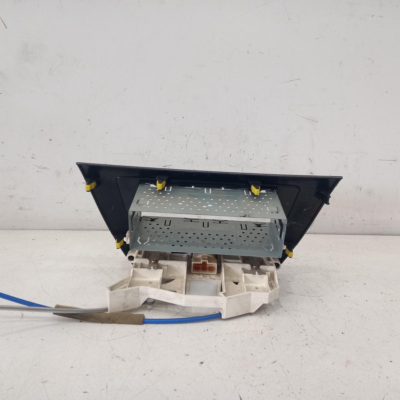 View Auto part Heater/Ac Controls Mitsubishi Lancer 2005