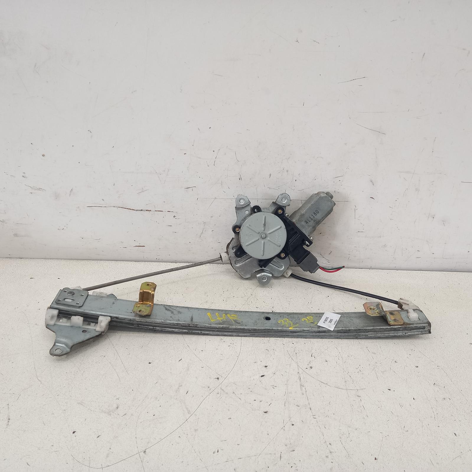 View Auto part Left Rear Wnd Reg/Motor Mitsubishi Lancer 2005