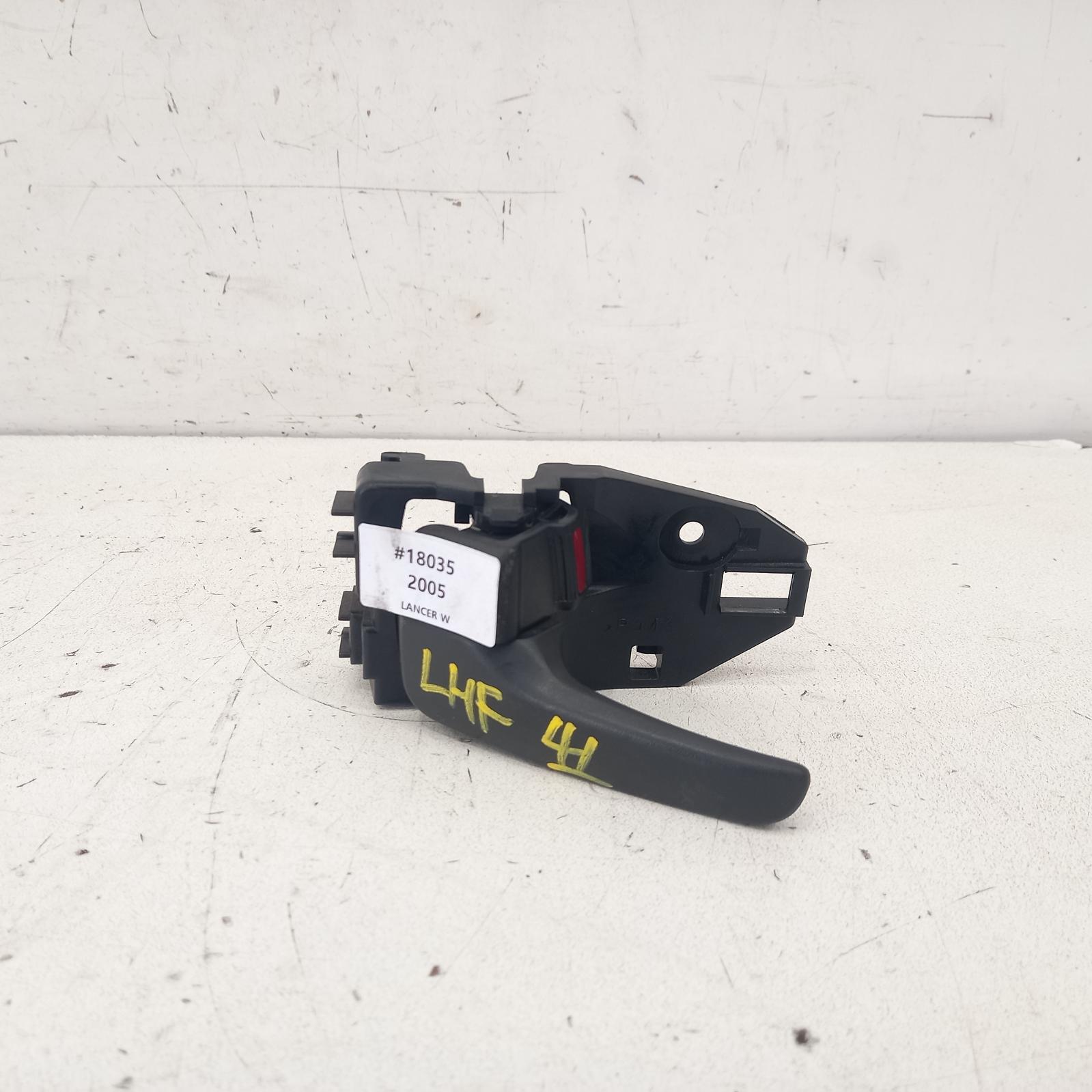 2005 Mitsubishi Lancer Door Handle View Auto part Door Handle Mitsubishi Lancer 2005