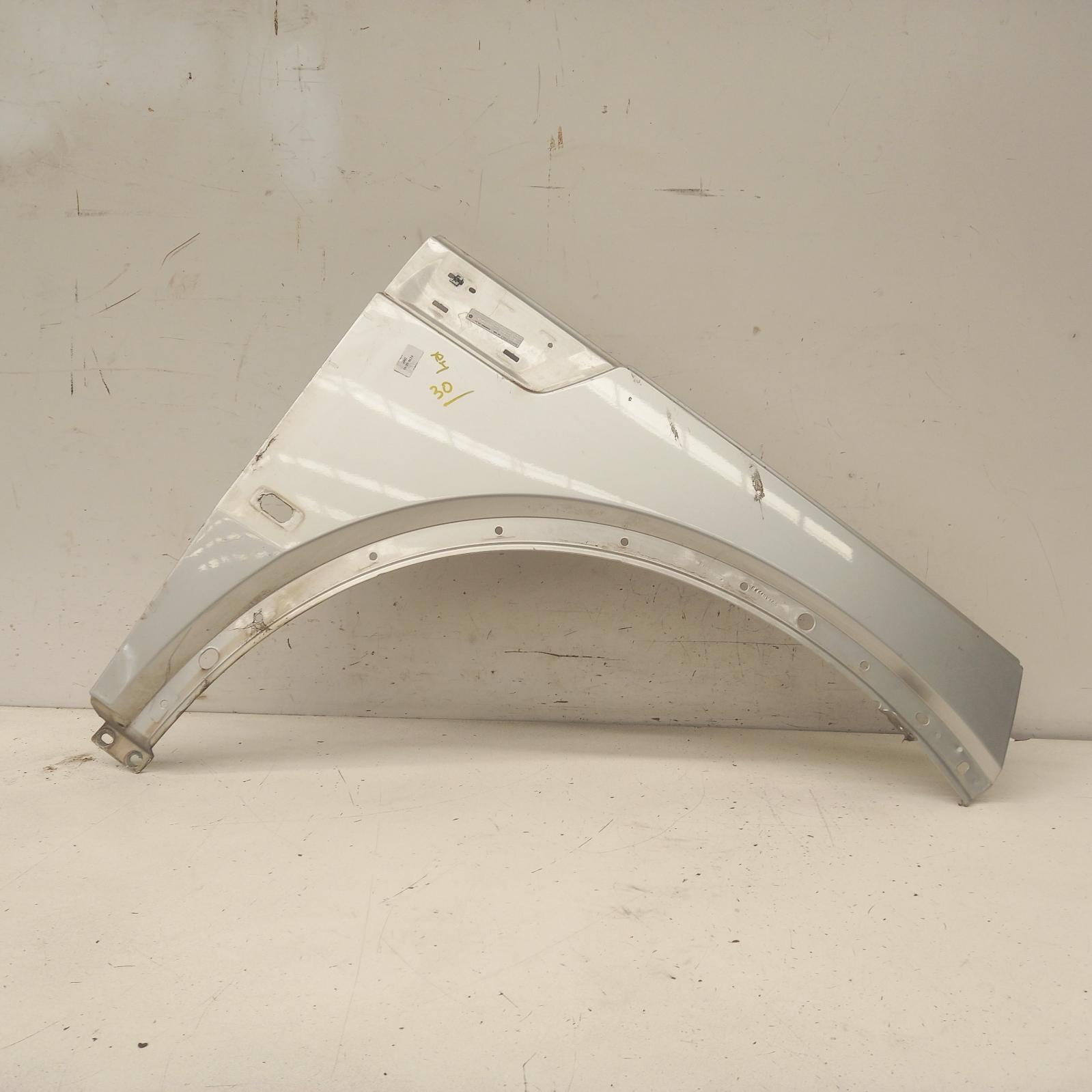 View Auto part Right Guard Dodge Nitro 2007