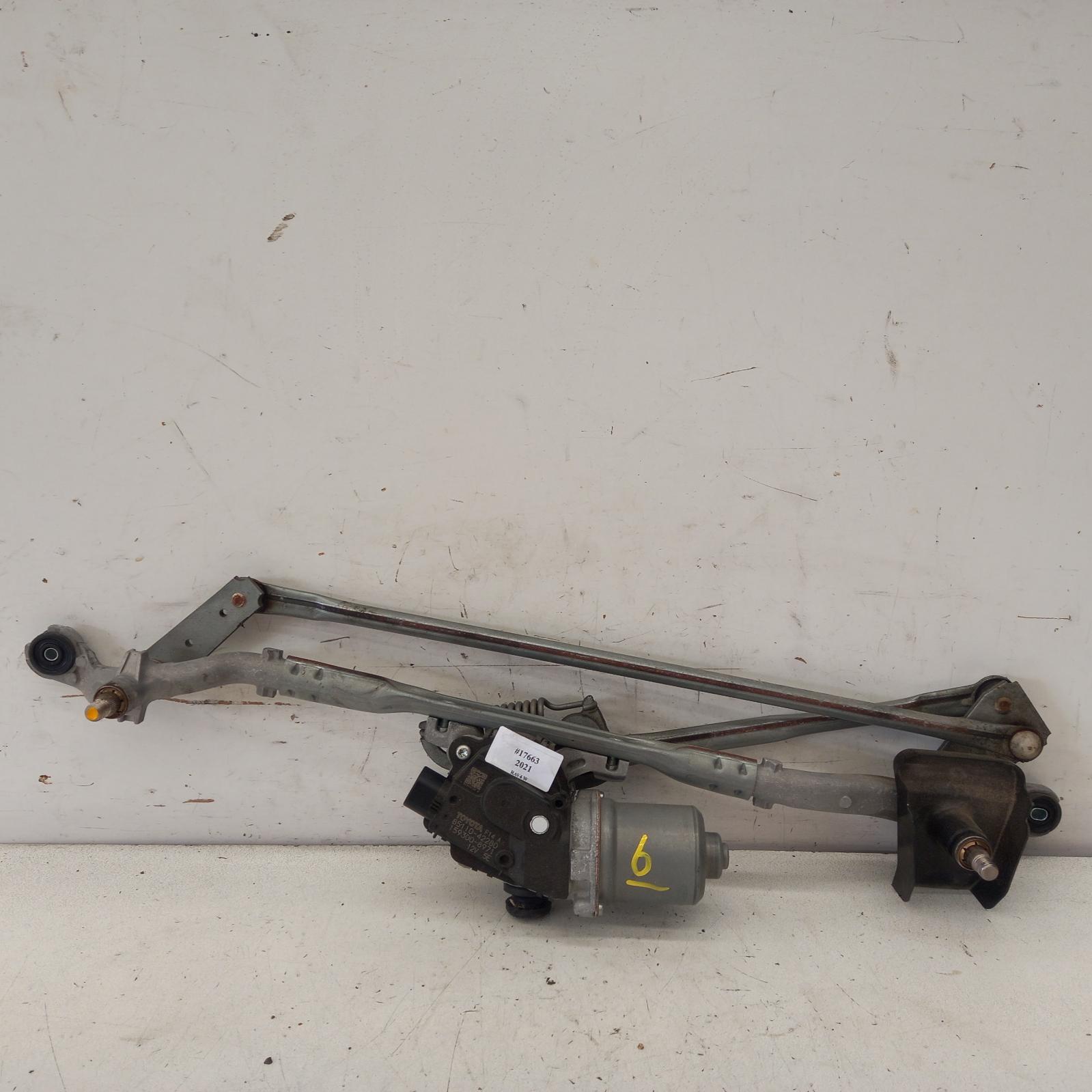 View Auto part Wiper Motor Toyota Rav4 2021