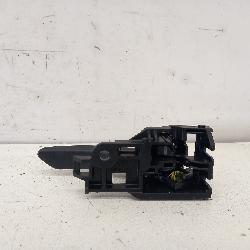 View Auto part Door Handle Toyota Rav4 2021