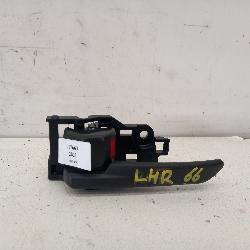 View Auto part Door Handle Toyota Rav4 2021