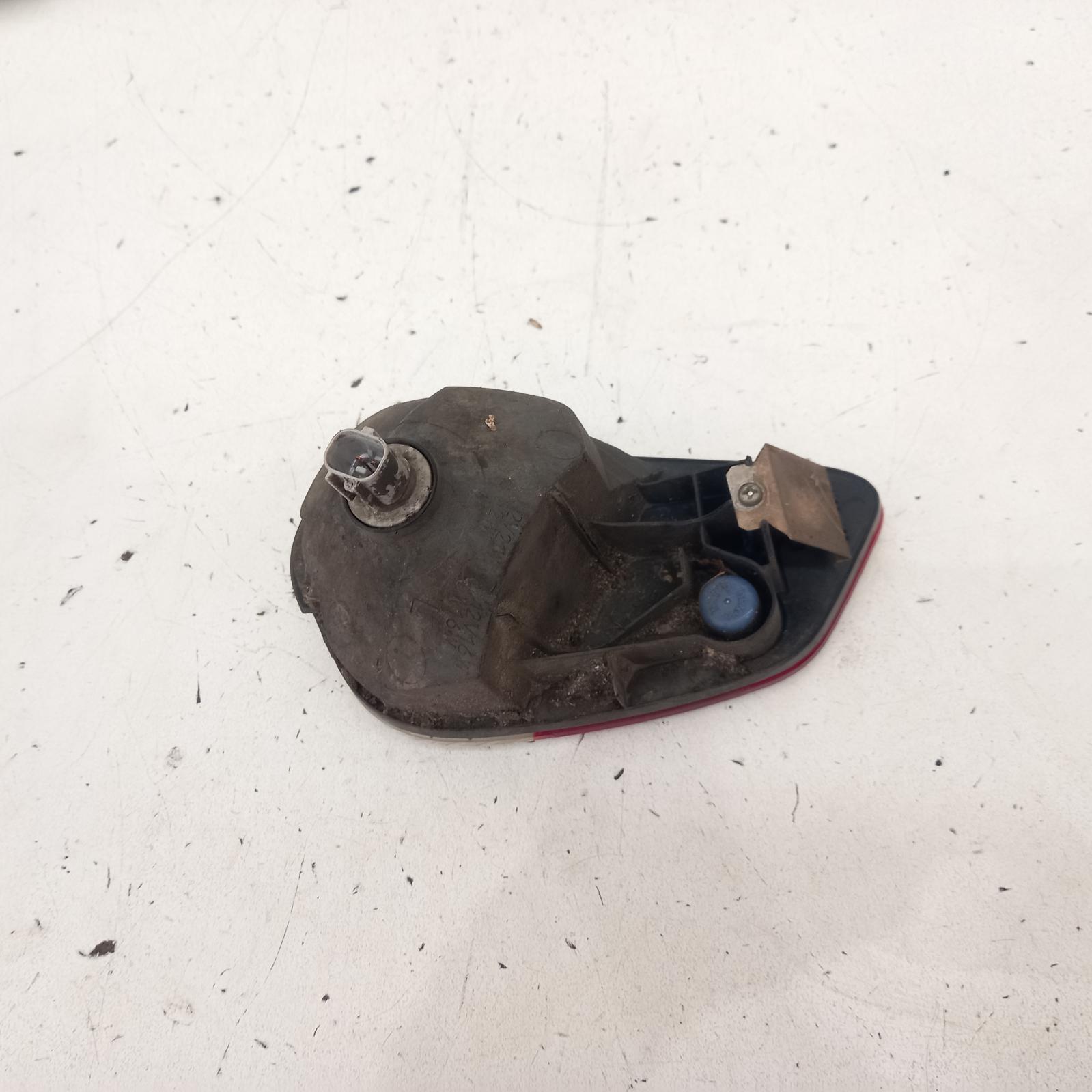 View Auto part Left Taillight Mitsubishi Outlander 2019