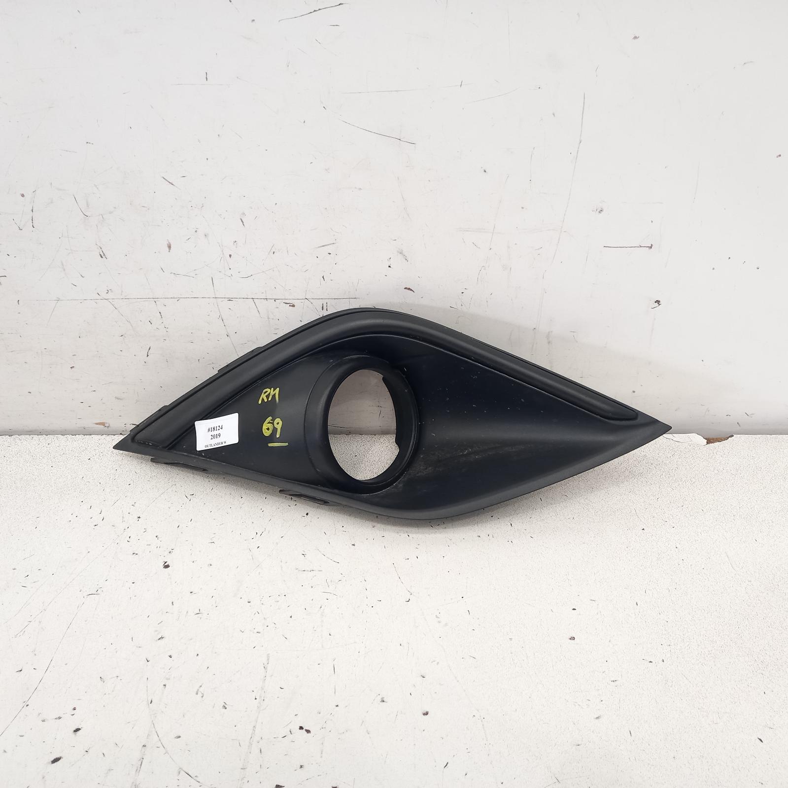 2019 Mitsubishi Outlander Right Indicator/Fog/Side View Auto part Right Indicator/Fog/Side Mitsubishi Outlander 2019