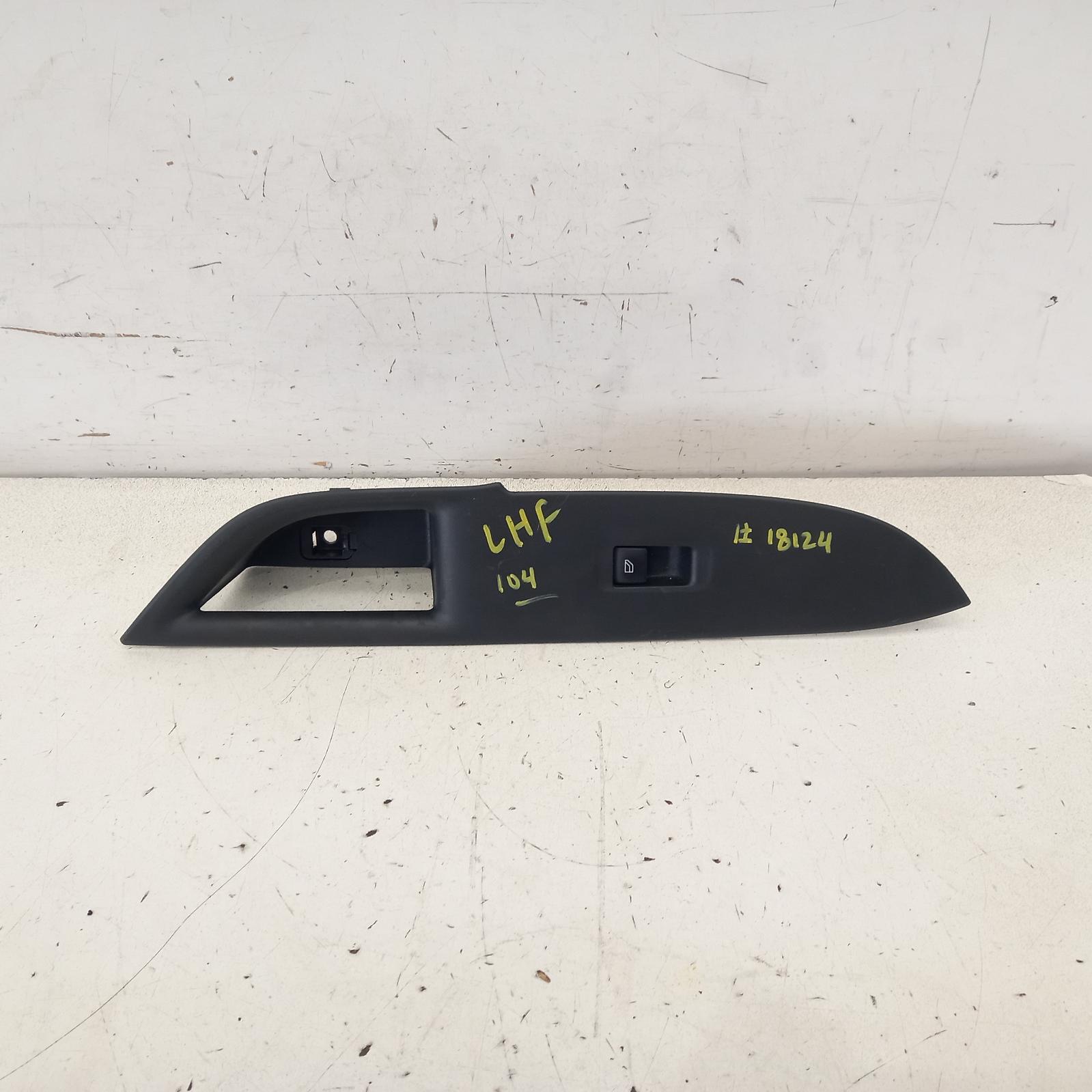 View Auto part Pwr Dr Wind Switch Mitsubishi Outlander 2019