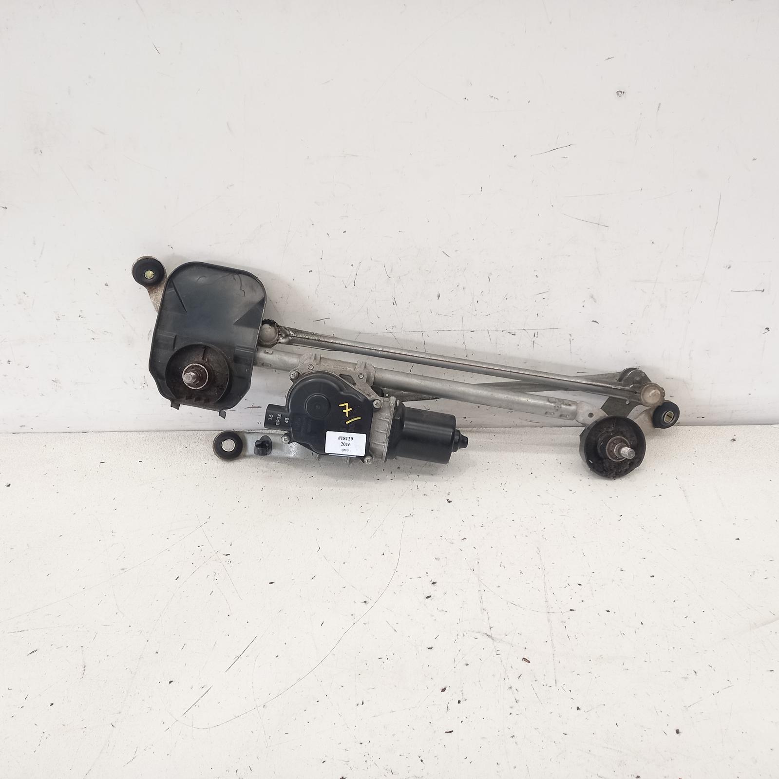 View Auto part Wiper Motor Infiniti Q50 2016