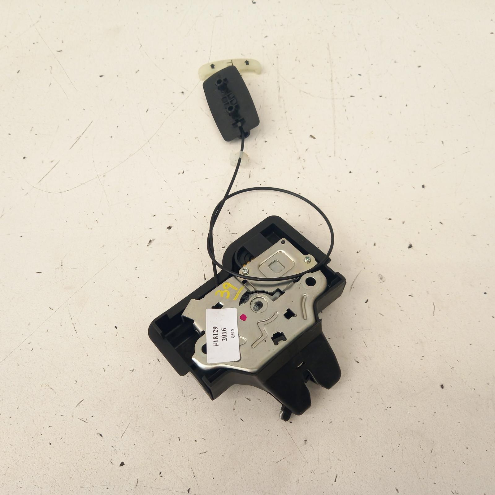 View Auto part Door/Boot/Gate Lock Infiniti Q50 2016