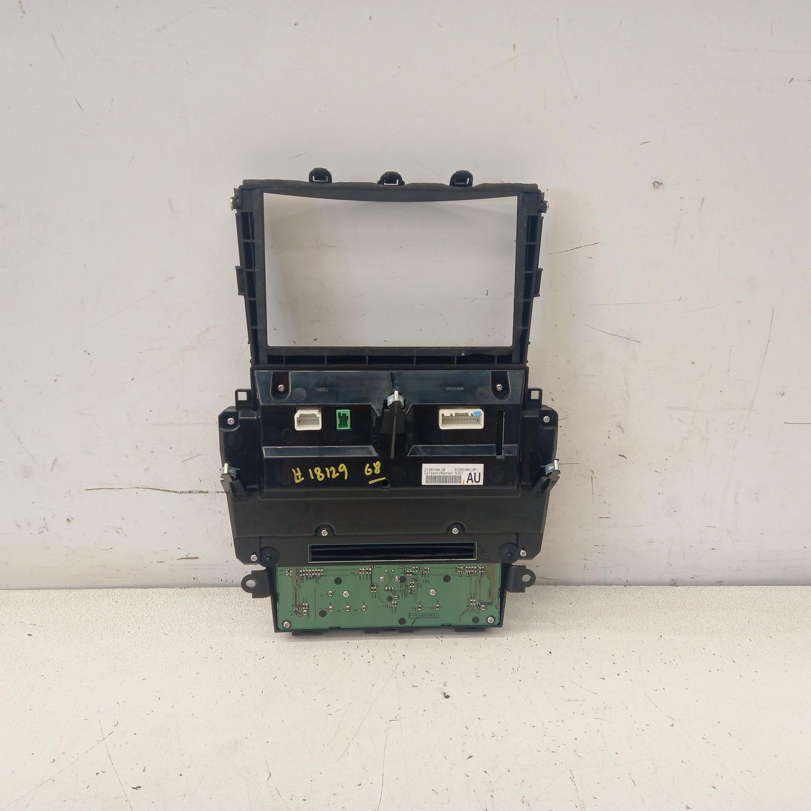 View Auto part Heater/Ac Controls Infiniti Q50 2016