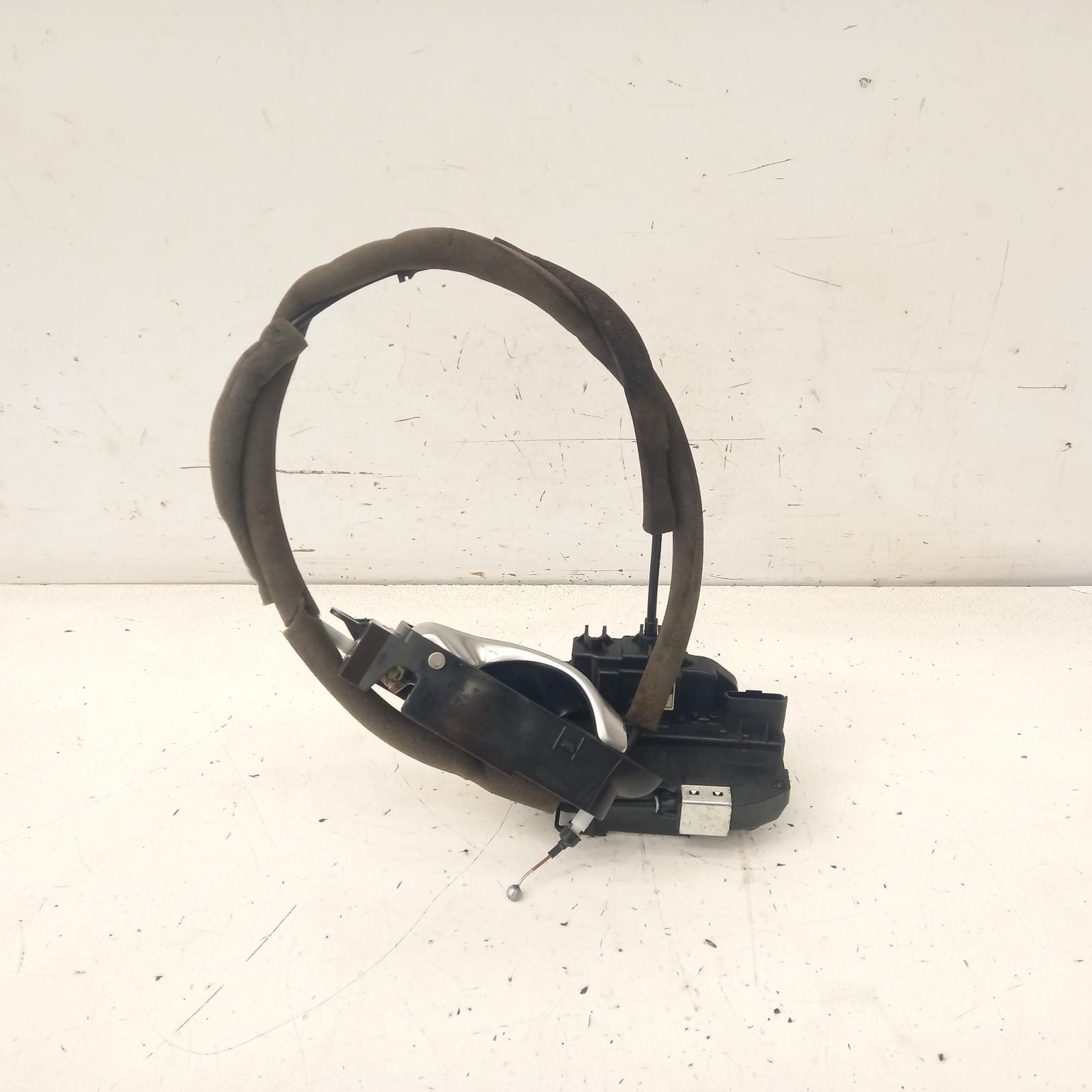 View Auto part Door/Boot/Gate Lock Infiniti Q50 2016