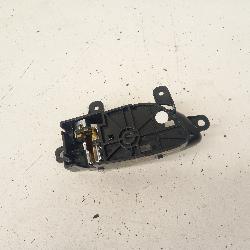View Auto part Door Handle Infiniti Q50 2016