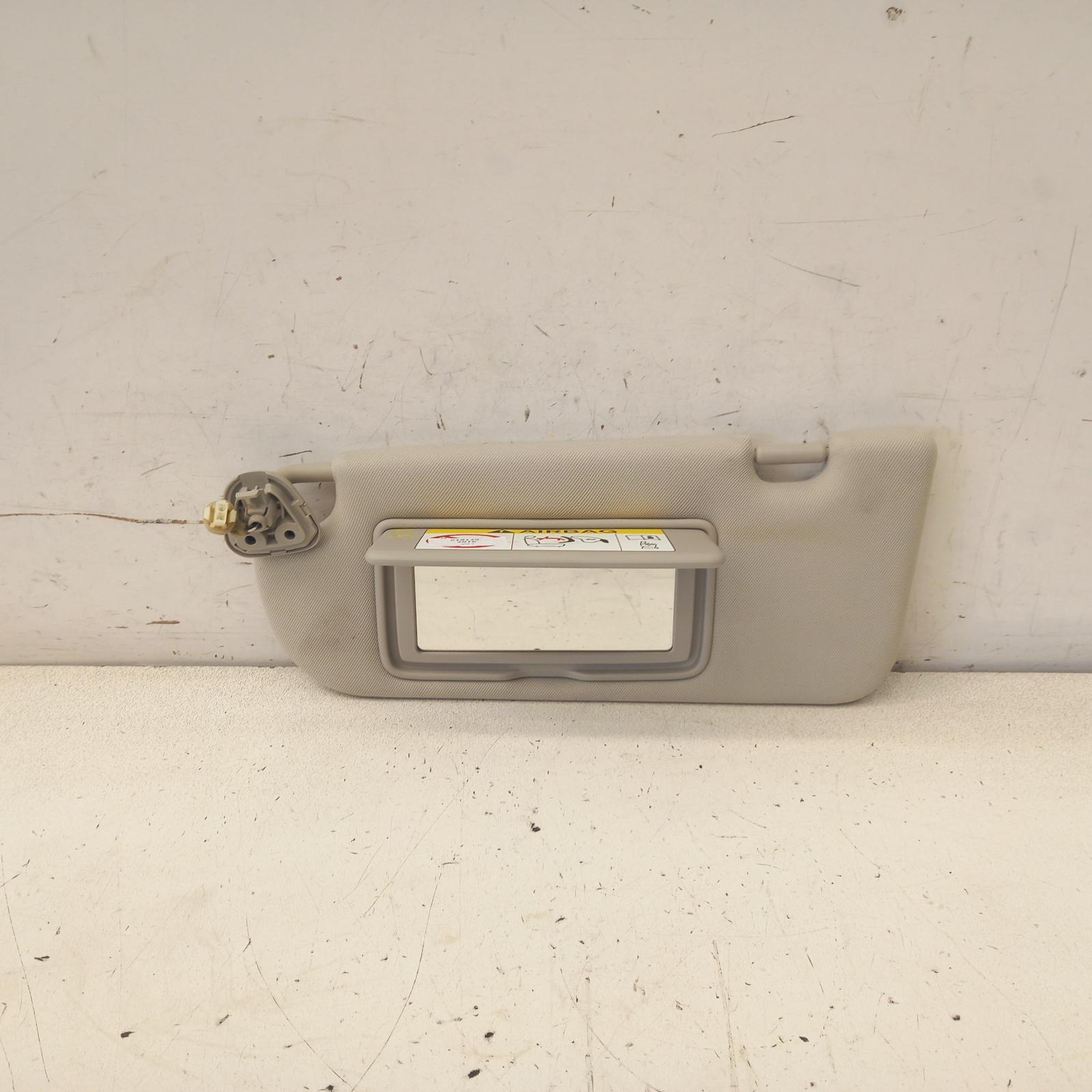 View Auto part Sunvisor Infiniti Q50 2016