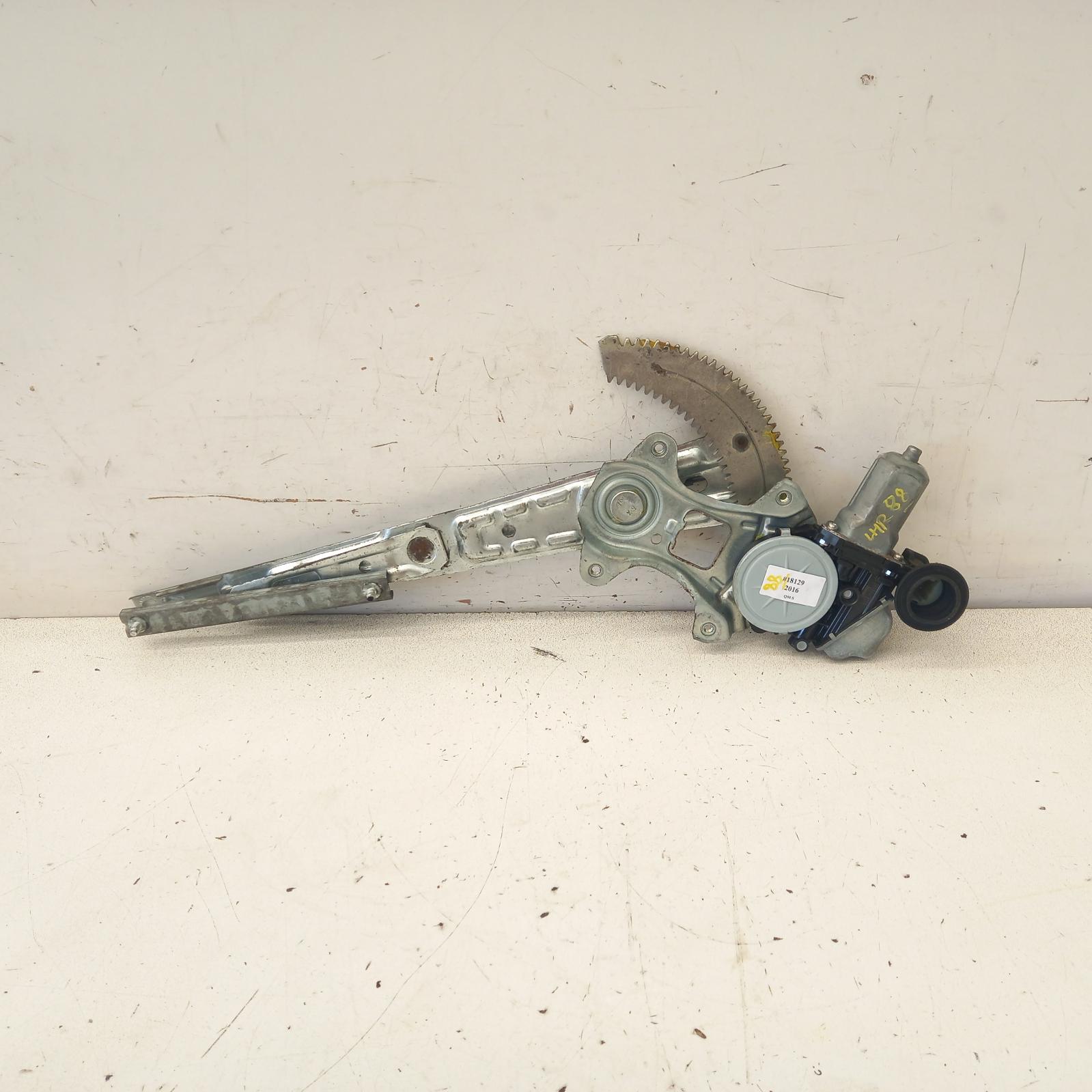 View Auto part Left Rear Wnd Reg/Motor Infiniti Q50 2016