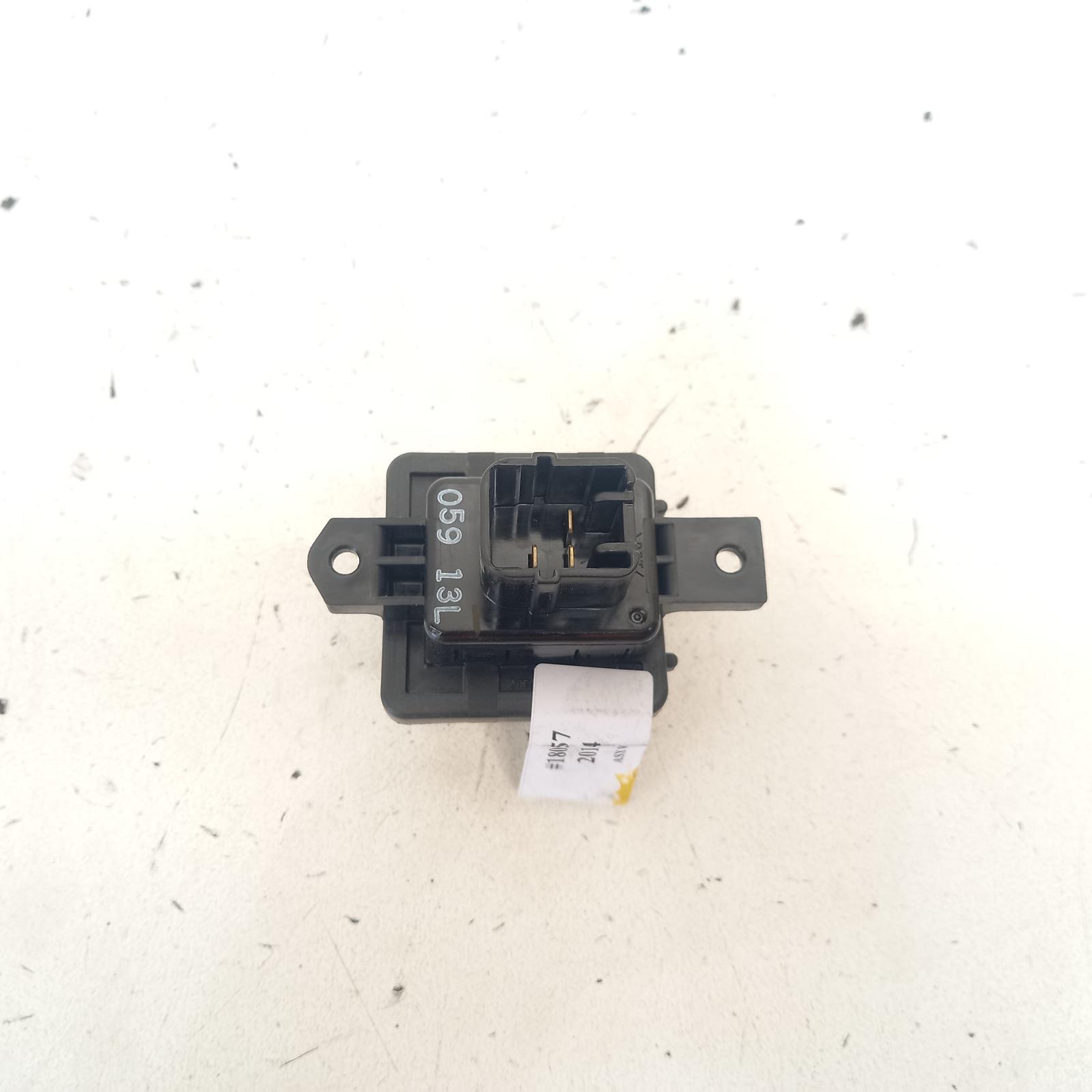 View Auto part Fan Speed Resistor Mitsubishi Asx 2014